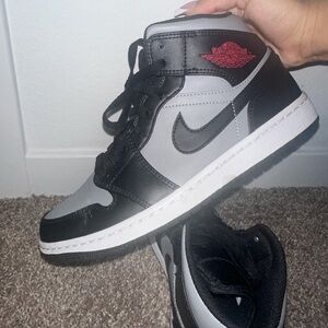Men’s High Top Nike Air Jordan Sneakers